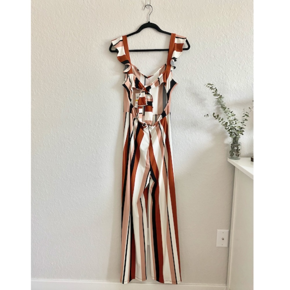 NWT Bar III Multi Striped Jumpsuit Sz M - Picture 2 of 5